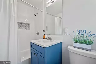 708 Hankin St, Silver Spring, MD 20910 - Photo 23