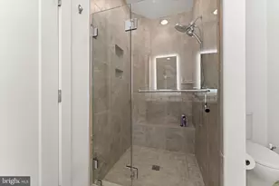 3533 Bellflower Ln, Rockville, MD 20852 - Photo 27