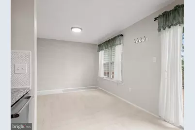 18508 Crabapple Place, Gaithersburg, MD 20879 - Photo 9