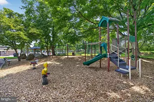 11112 Broad Green Dr, Potomac, MD 20854 - Photo 41