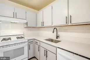 18610 Walkers Choice Rd, Gaithersburg, MD 20886 - Photo 19