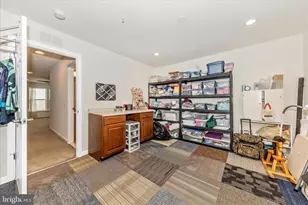 832 Butterfly Weed Dr, Germantown, MD 20876 - Photo 39