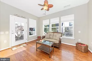 832 Butterfly Weed Dr, Germantown, MD 20876 - Photo 19