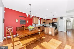 832 Butterfly Weed Dr, Germantown, MD 20876 - Photo 17