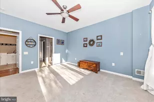 832 Butterfly Weed Dr, Germantown, MD 20876 - Photo 27