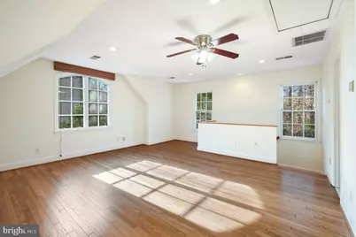 7700 Brickyard Road, Potomac, MD 20854 - Photo 33