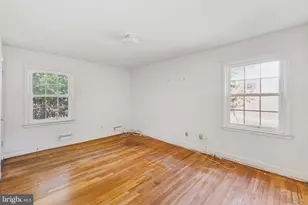 9700 Dameron Dr, Silver Spring, MD 20910 - Photo 13