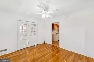 9700 Dameron Dr, Silver Spring, MD 20910 - Photo 9