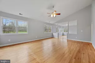 16909 Harbour Town Dr, Ashton, MD 20861 - Photo 29