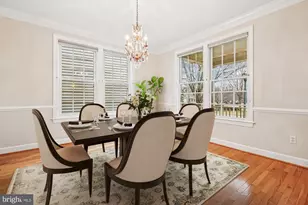 1105 Pleasant Cir, Rockville, MD 20850 - Photo 11