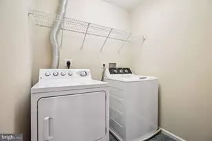 1105 Pleasant Cir, Rockville, MD 20850 - Photo 41