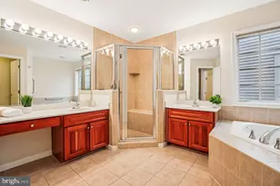 1105 Pleasant Cir, Rockville, MD 20850 - Photo 31