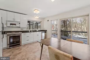 14816 Stonegate Terrace, Silver Spring, MD 20905 - Photo 17