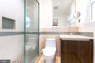 6905 Breezewood Terrace, North Bethesda, MD 20852 - Photo 19