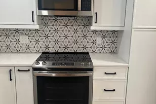 11430 Strand Dr, Rockville, MD 20852 - Photo 9