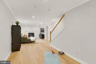 2611 Ross Rd, Chevy Chase, MD 20815 - Photo 27