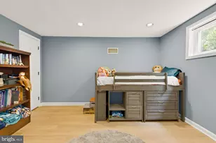 2611 Ross Rd, Chevy Chase, MD 20815 - Photo 29