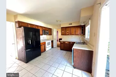 2124 Aventurine Way, Silver Spring, MD 20904 - Photo 7