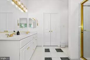 8225 Hawkins Creamery Rd, Gaithersburg, MD 20882 - Photo 25