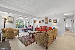 910 Windbrooke Dr, Gaithersburg, MD 20879 - Photo 1