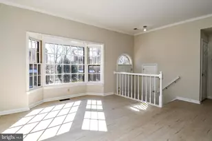 12307 Sweetbough Ct, North Potomac, MD 20878 - Photo 7