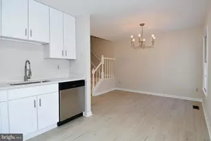 12307 Sweetbough Ct, North Potomac, MD 20878 - Photo 19