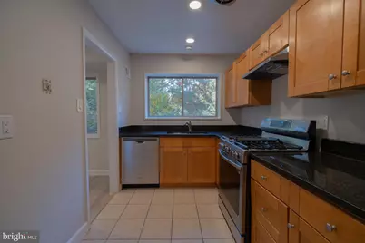 10654 Montrose Avenue #104, Bethesda, MD 20814 - Photo 9