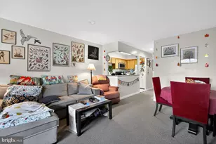 7400 Lakeview Dr, Bethesda, MD 20817 - Photo 9