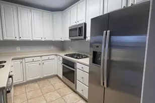 802 Grand Champion Dr, Rockville, MD 20850 - Photo 15