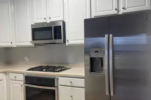 802 Grand Champion Dr, Rockville, MD 20850 - Photo 13