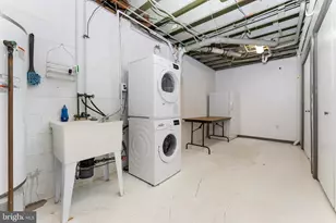 9 Plummer Ct, Germantown, MD 20876 - Photo 21