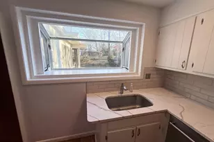 5804 Lenox Rd, Bethesda, MD 20817 - Photo 11