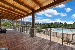 250 Decoverly Dr, Gaithersburg, MD 20878 - Photo 33