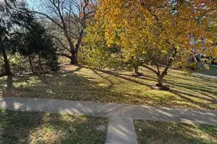 11640 Pleasant Meadow Dr, North Potomac, MD 20878 - Photo 5