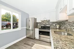 10513 Cambridge, Montgomery Village, MD 20886 - Photo 17