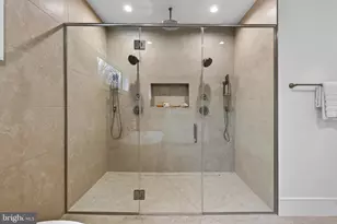 7113 Fairfax Rd, Bethesda, MD 20814 - Photo 37