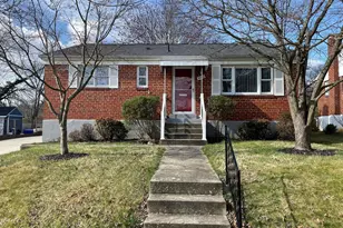 4426 Hallet St, Rockville, MD 20853 - Photo 3