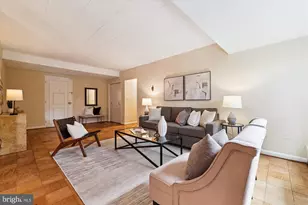 4800 Chevy Chase Dr, Chevy Chase, MD 20815 - Photo 3