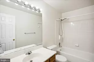 18518 Gingerbread Ln, Gaithersburg, MD 20877 - Photo 47