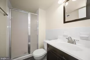 4 Monroe St, Rockville, MD 20850 - Photo 23