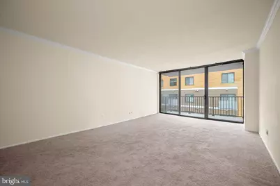 4 Monroe Street #4-810, Rockville, MD 20850 - Photo 11