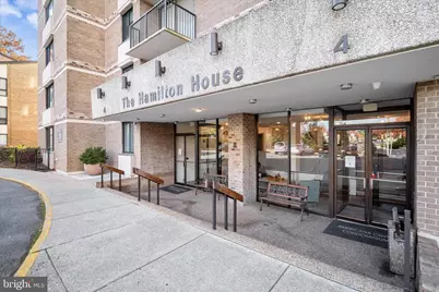 4 Monroe Street #4-810, Rockville, MD 20850 - Photo 3