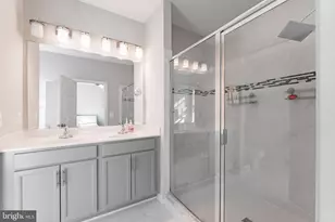 14302 Potomac Heights Ln, Rockville, MD 20850 - Photo 23