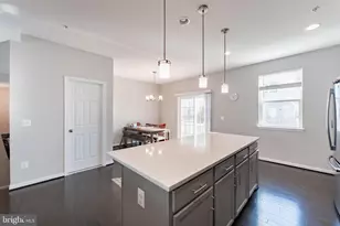 14302 Potomac Heights Ln, Rockville, MD 20850 - Photo 11