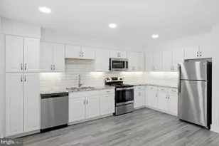 19510 Village Walk, Montgomery Village, MD 20886 - Photo 5