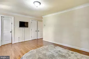 10145 Colebrook Ave, Potomac, MD 20854 - Photo 11