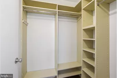 4242 East West Hwy #514, Chevy Chase, MD 20815 - Photo 9
