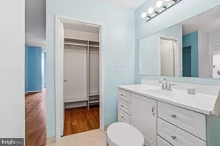 4242 East-West Hwy, Chevy Chase, MD 20815 - Photo 21