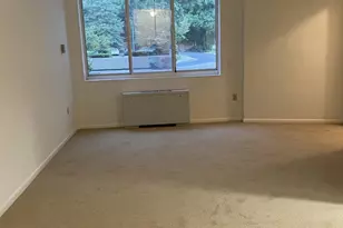 10401 Grosvenor Pl, North Bethesda, MD 20852 - Photo 3