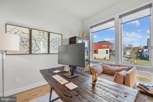 9750 Windflower Wy, Bethesda, MD 20817 - Photo 23